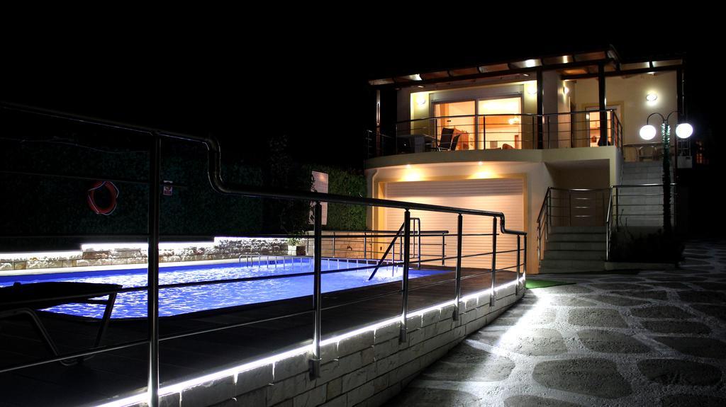 Villa Sofia Filoxenia House à Kalyves Extérieur photo
