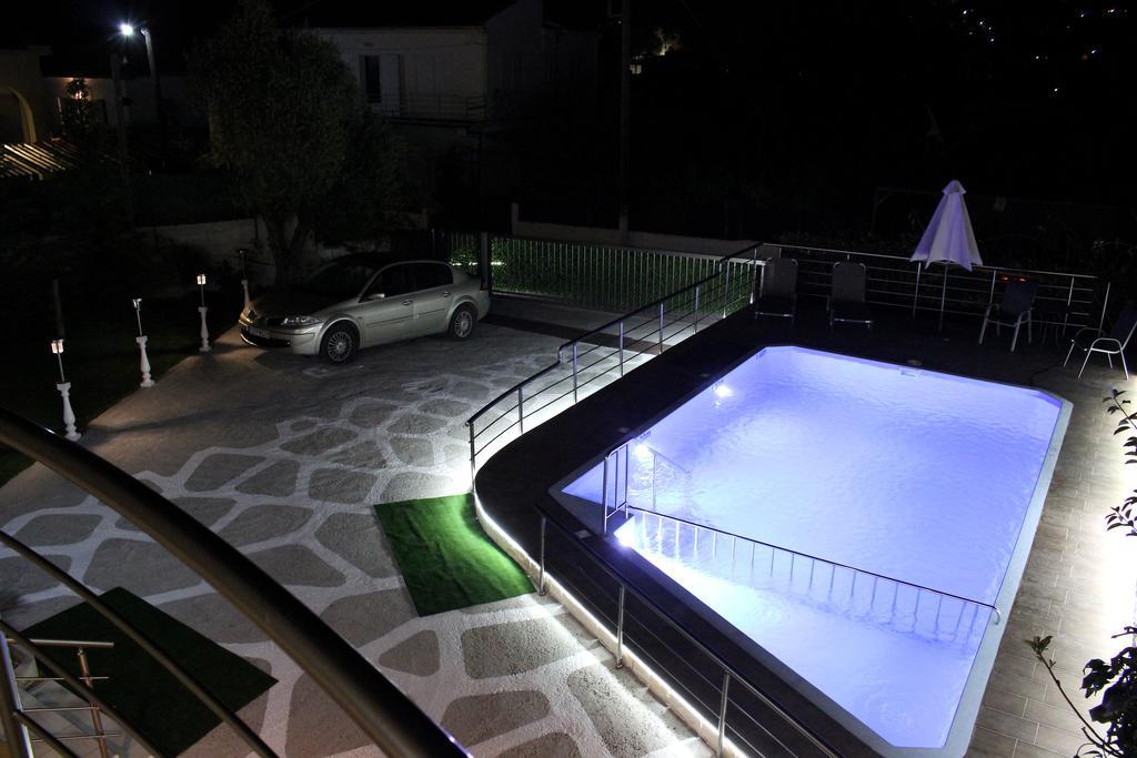 Villa Sofia Filoxenia House à Kalyves Extérieur photo